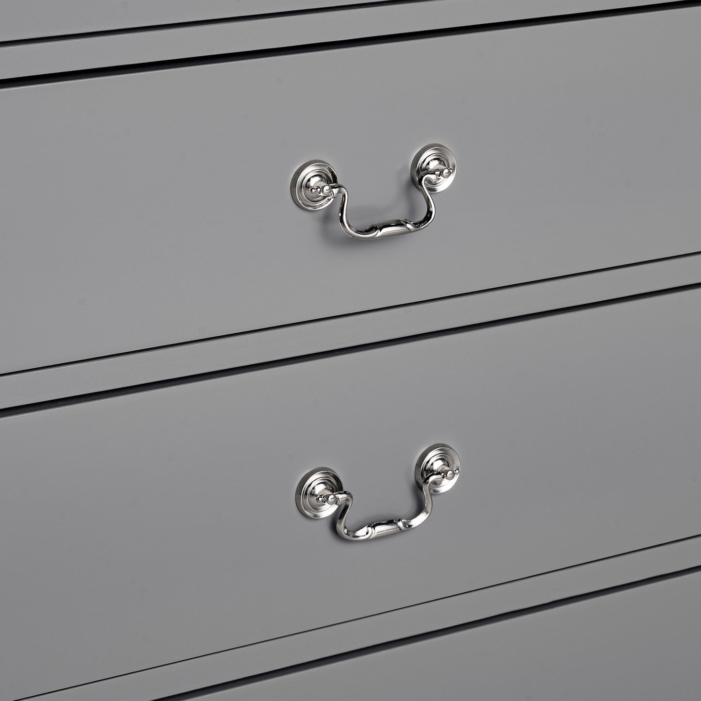 31.5"W Gray Modern Chest with English Dovetail Drawers – Solid Wood and Veneer