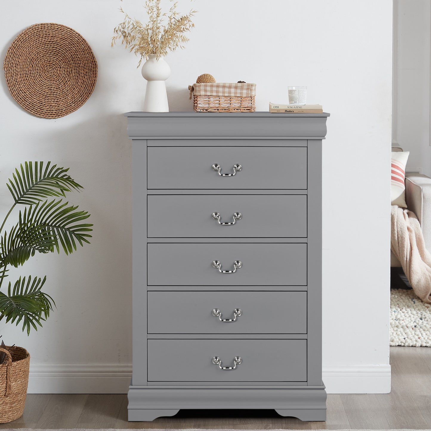 31.5"W Gray Modern Chest with English Dovetail Drawers – Solid Wood and Veneer