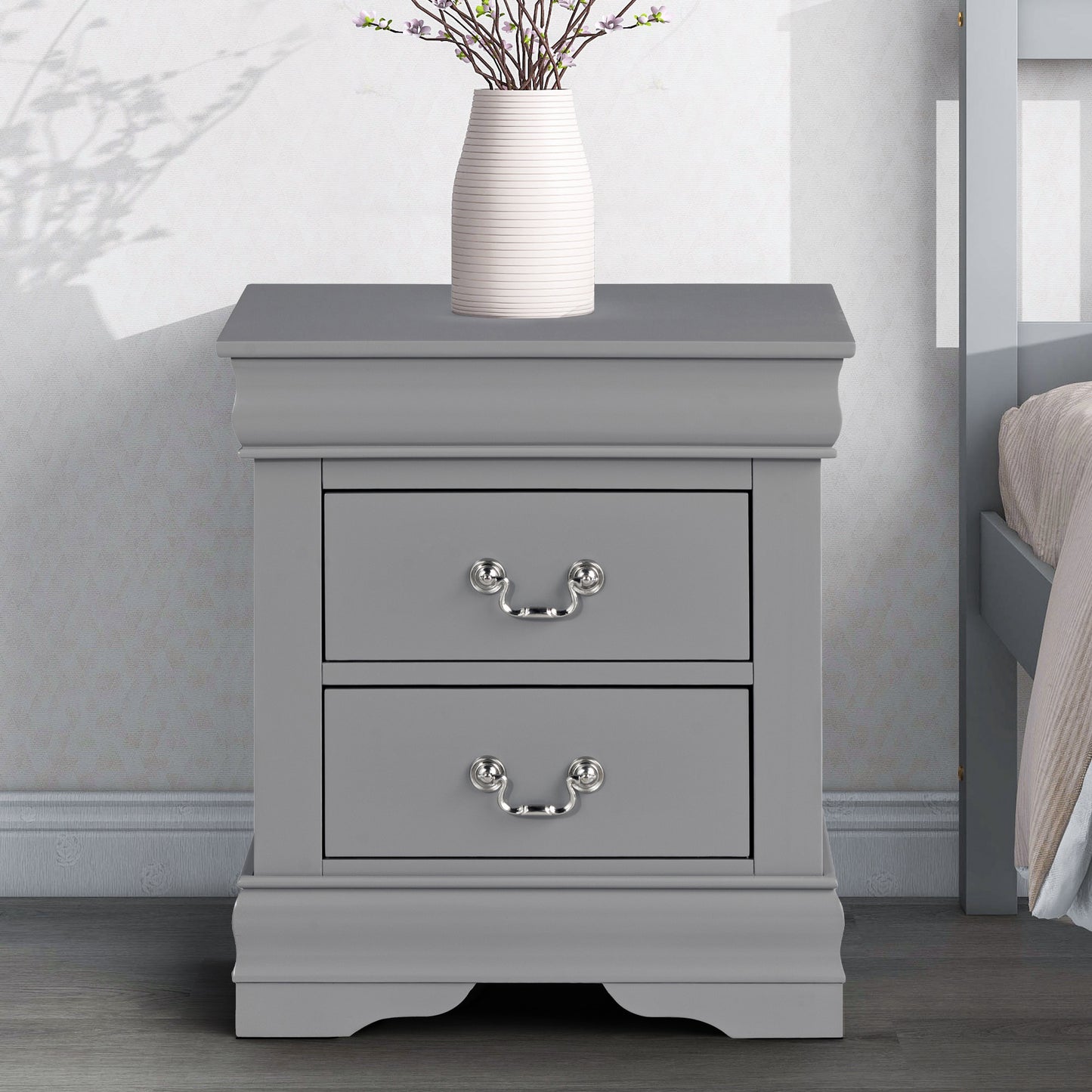 21.5"W Gray Traditional Nightstand with Dovetail Drawer and Bracket Feet