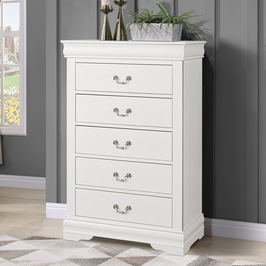 31.5"W White Transitional Chest with Dovetail Drawers and Bracket Feet