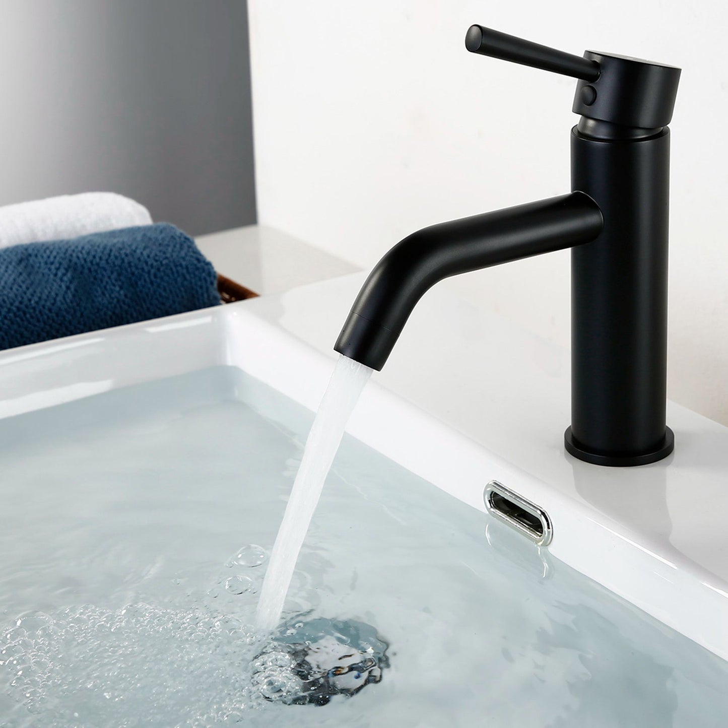 IHOMEADORE Matte Black Single-Handle Single Hole Bathroom Faucet, Modern